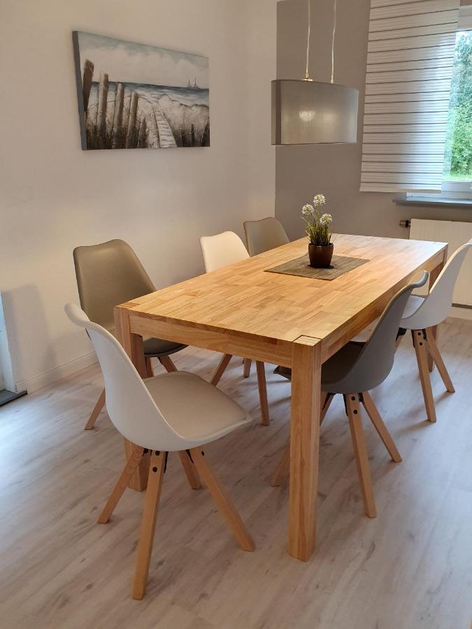 Tolle 125M² Erdgeschosswohnung Im Einzelhaus Kaltenkirchen Exteriör bild