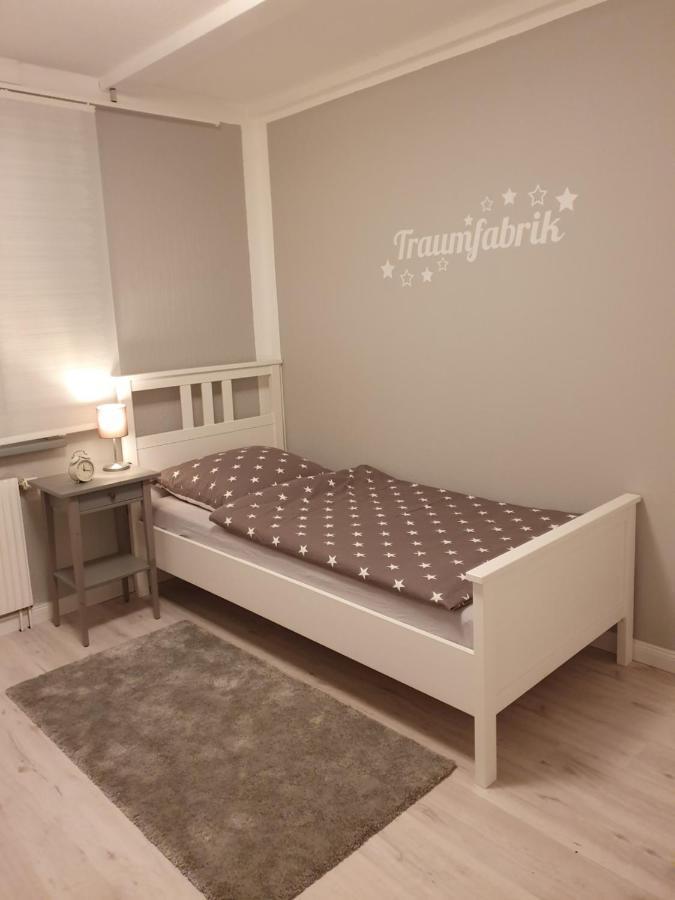 Tolle 125M² Erdgeschosswohnung Im Einzelhaus Kaltenkirchen Exteriör bild