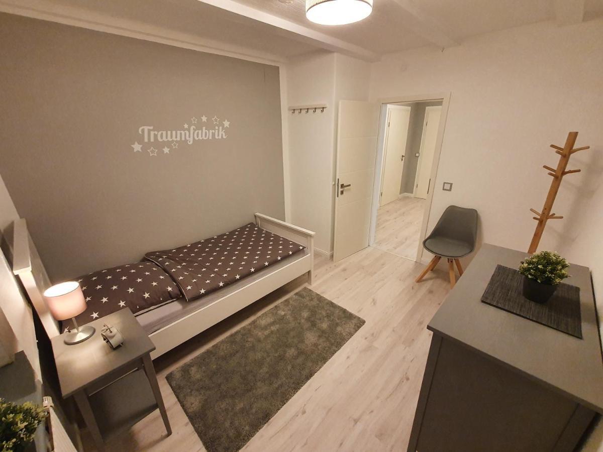 Tolle 125M² Erdgeschosswohnung Im Einzelhaus Kaltenkirchen Exteriör bild