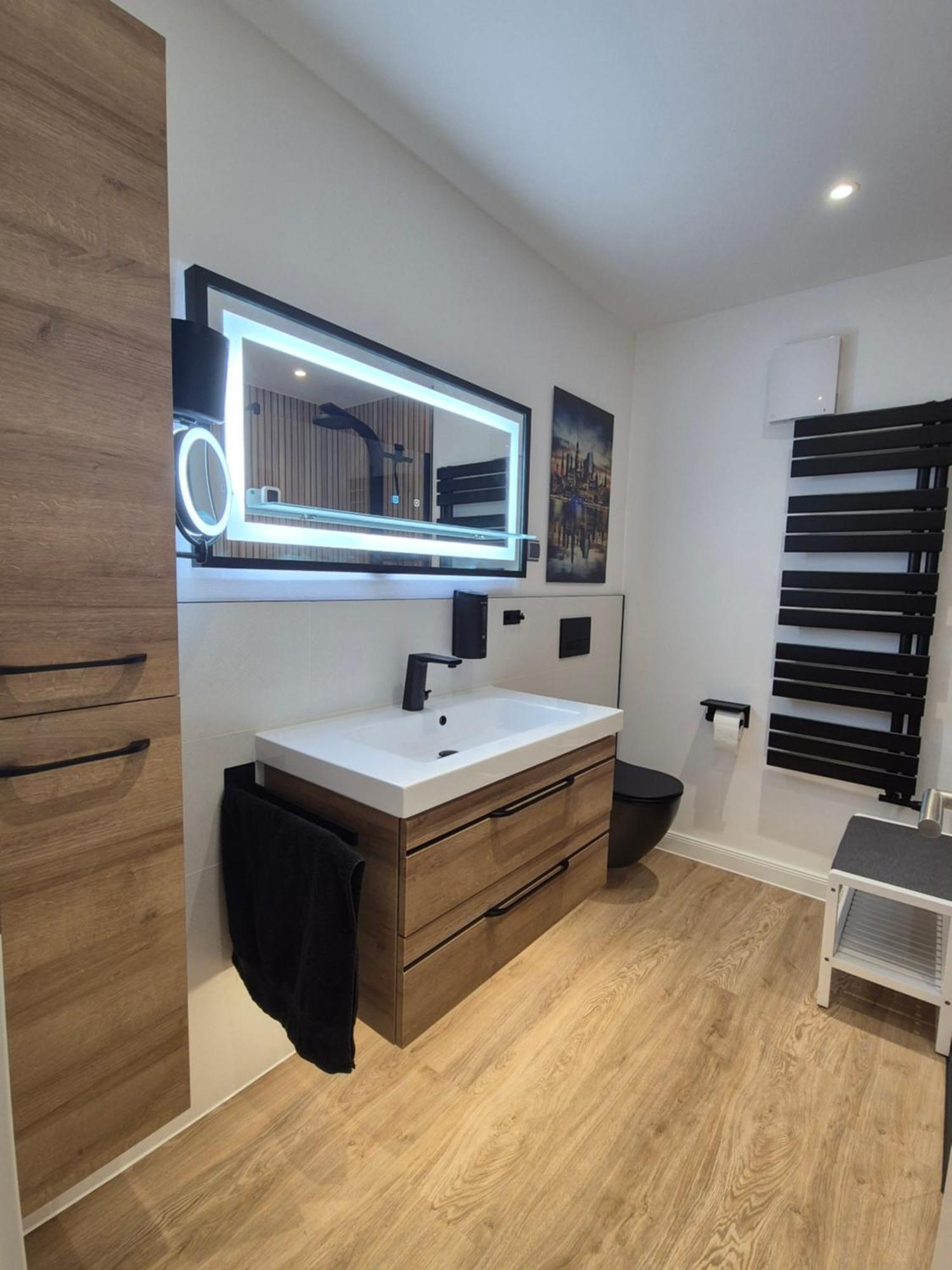 Tolle 125M² Erdgeschosswohnung Im Einzelhaus Kaltenkirchen Exteriör bild