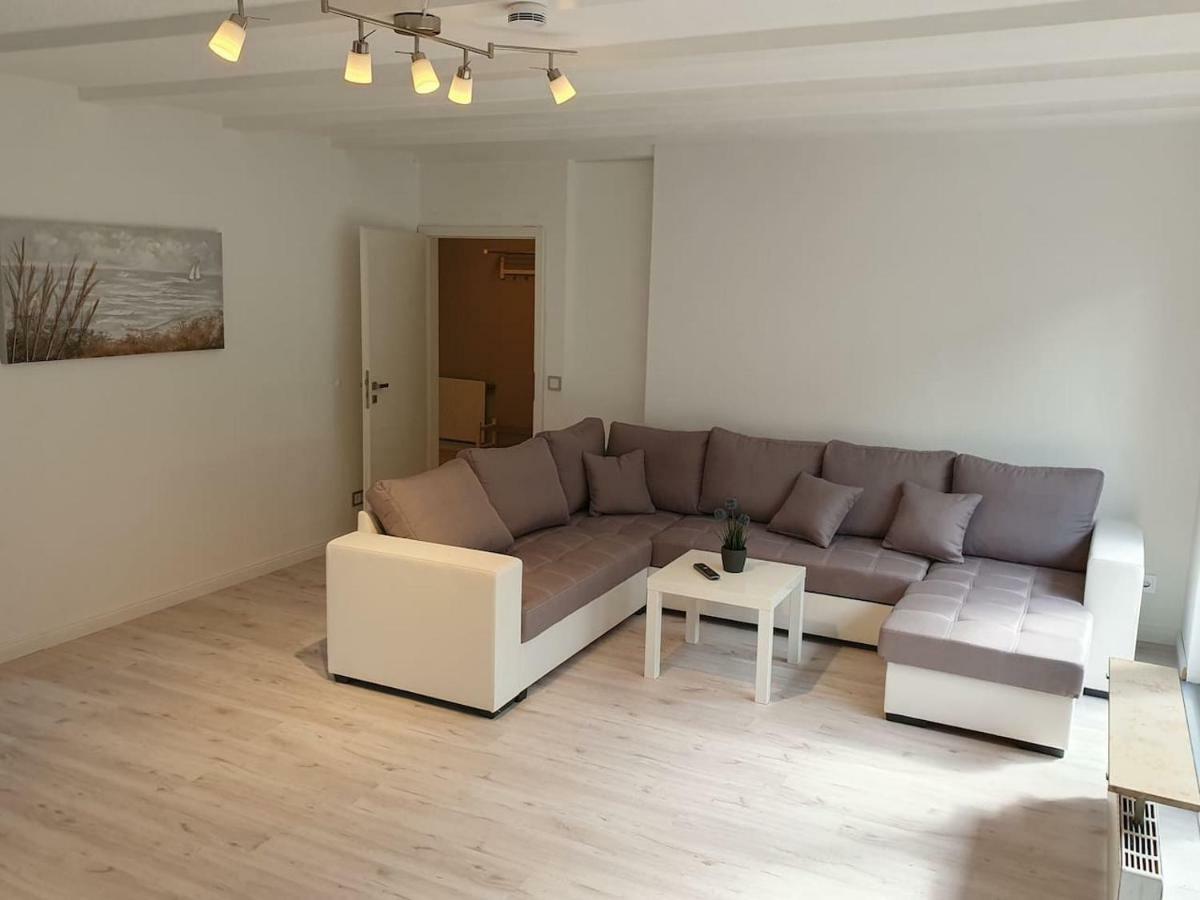 Tolle 125M² Erdgeschosswohnung Im Einzelhaus Kaltenkirchen Exteriör bild
